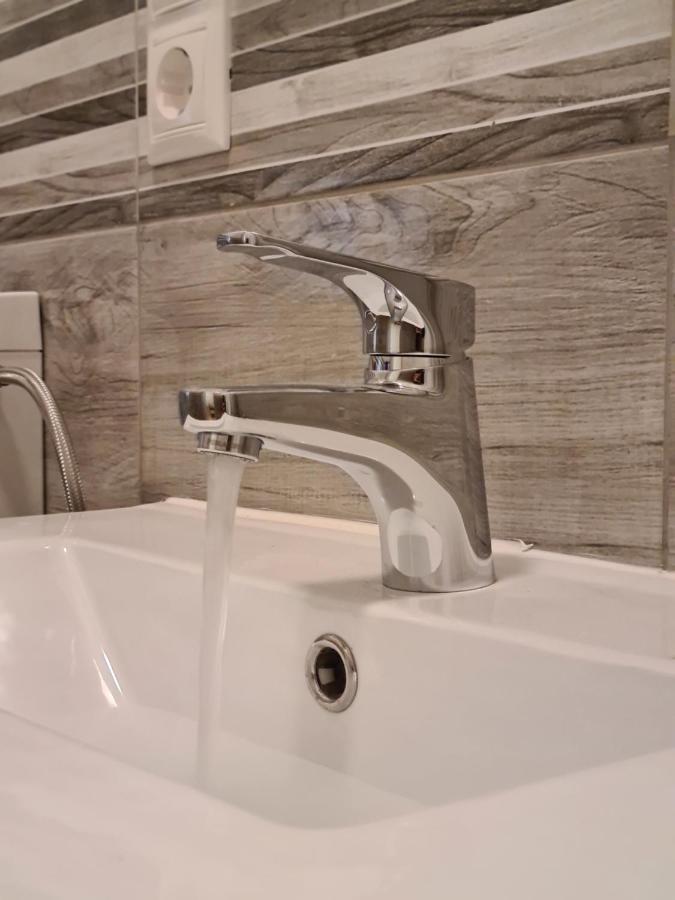 Altair Airport Apartman Vecses Ngoại thất bức ảnh