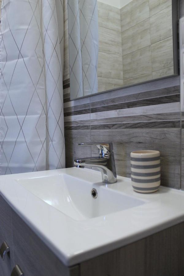 Altair Airport Apartman Vecses Ngoại thất bức ảnh