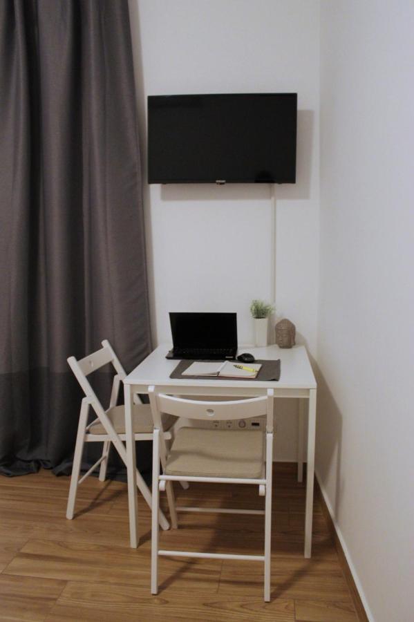 Altair Airport Apartman Vecses Ngoại thất bức ảnh