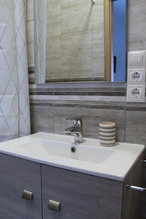Altair Airport Apartman Vecses Ngoại thất bức ảnh