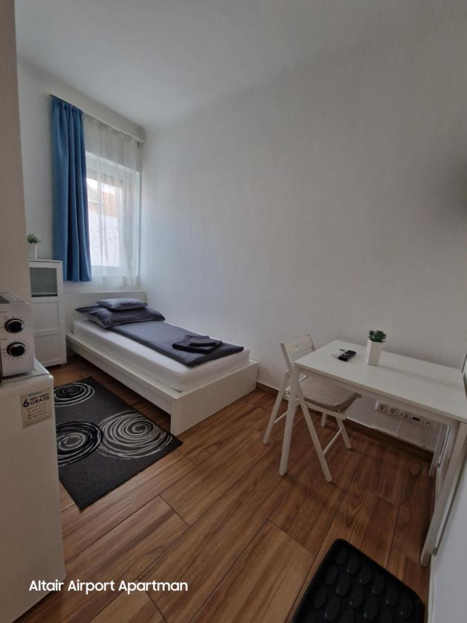 Altair Airport Apartman Vecses Ngoại thất bức ảnh