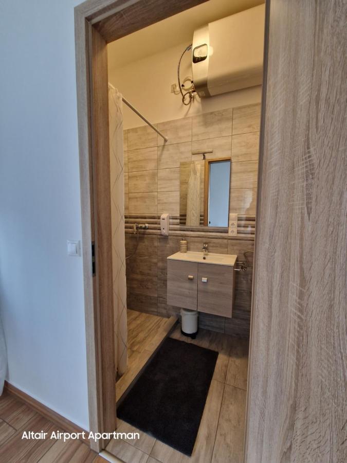 Altair Airport Apartman Vecses Ngoại thất bức ảnh