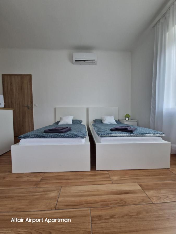 Altair Airport Apartman Vecses Ngoại thất bức ảnh