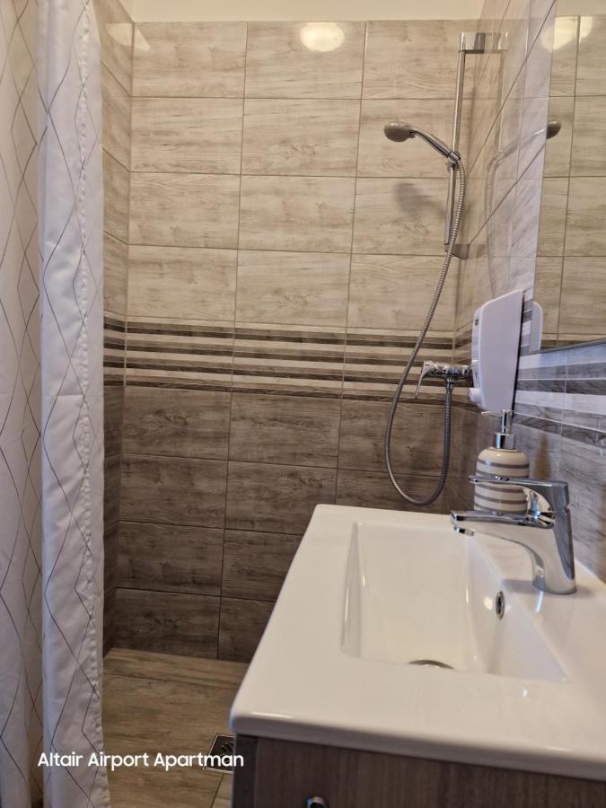 Altair Airport Apartman Vecses Ngoại thất bức ảnh