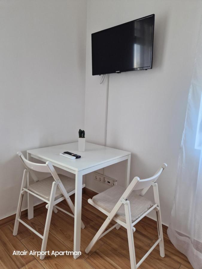 Altair Airport Apartman Vecses Ngoại thất bức ảnh