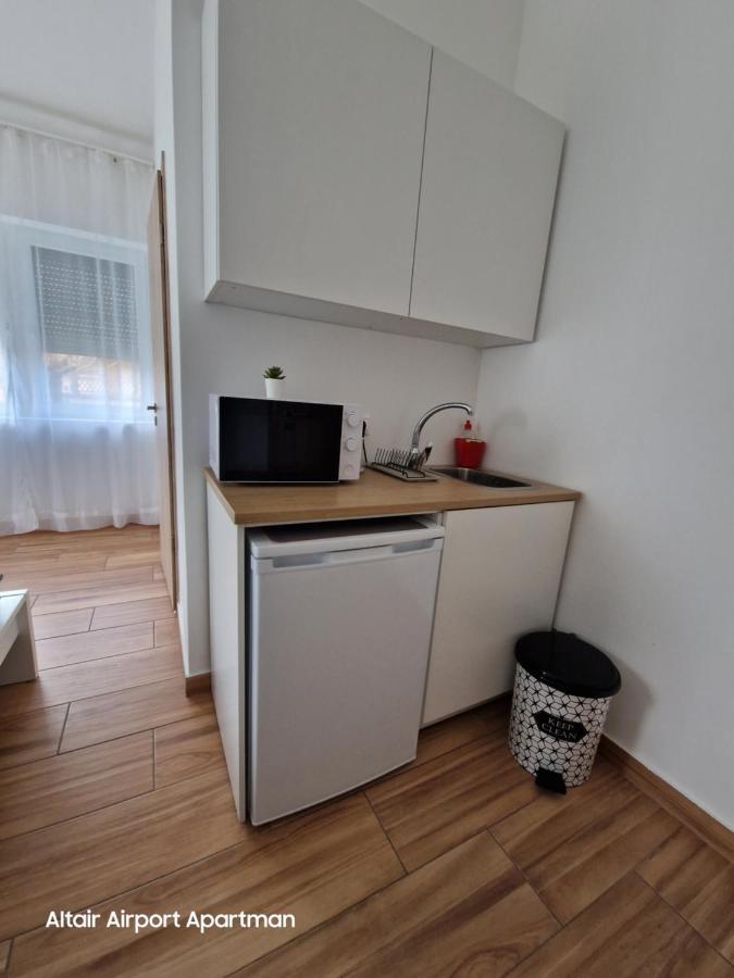 Altair Airport Apartman Vecses Ngoại thất bức ảnh